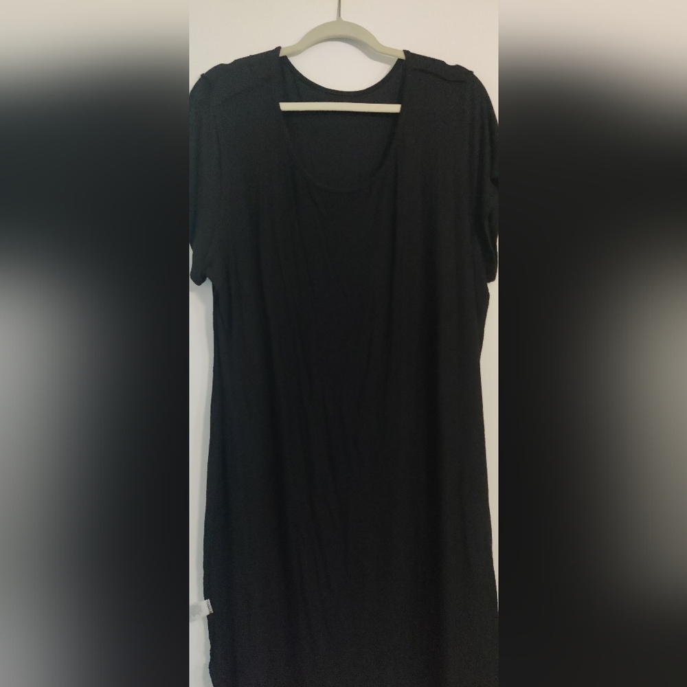 Black casual dress